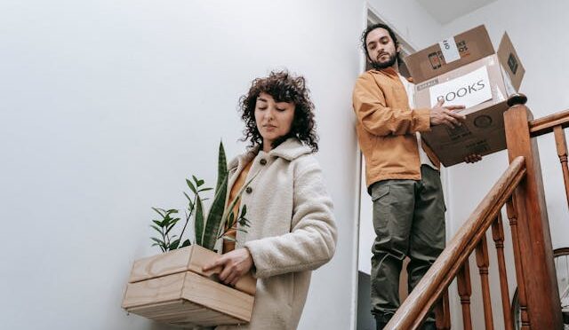 7-Point Checklist for Selecting Residential Moving Services Near Me for Suburban Homes